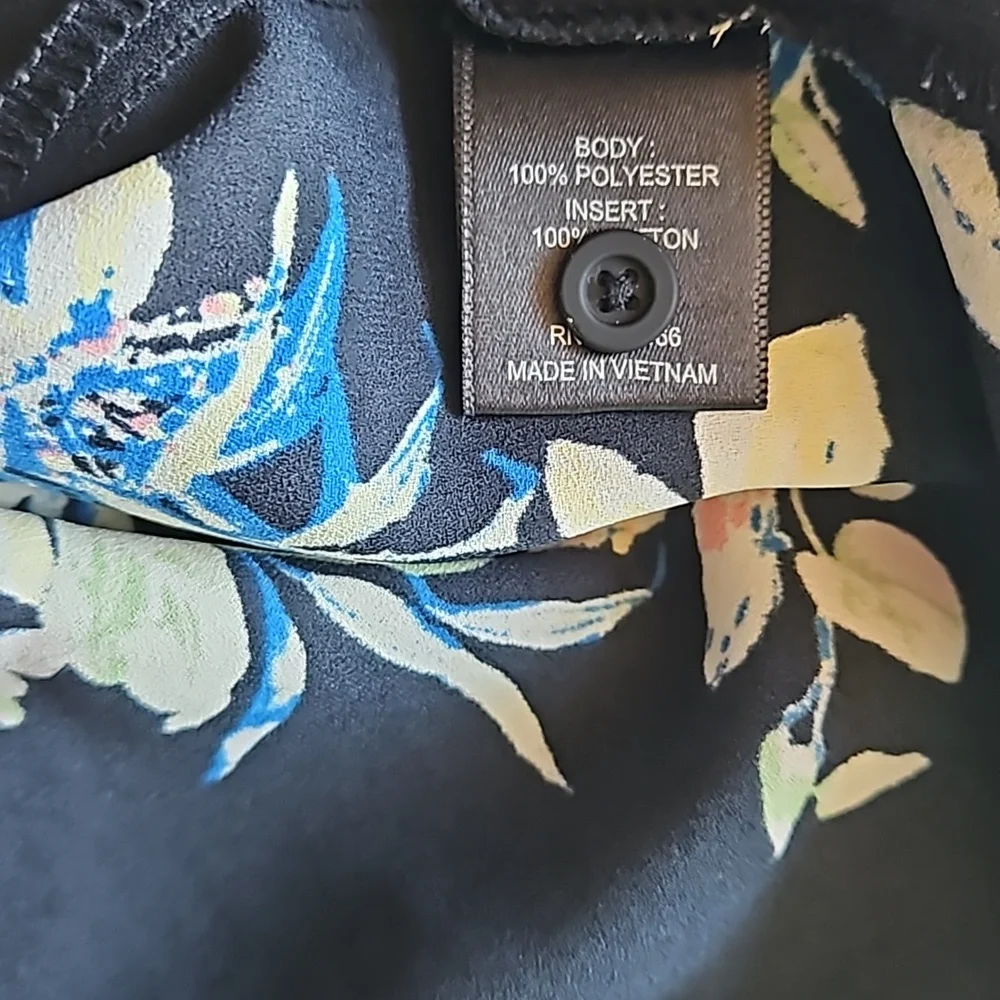 41 Hawthorne Floral‎ Blouse - Picture 3 of 4